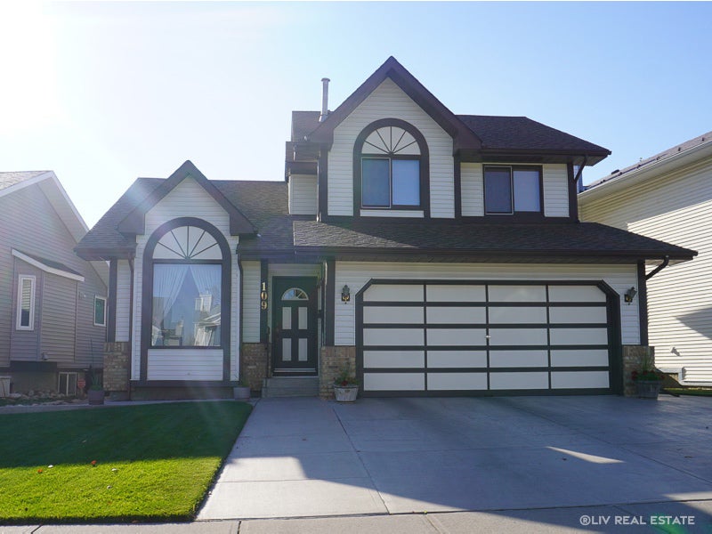 Bonavista Downs Homes for Sale in South Calgary Liv Real Estate® Listings